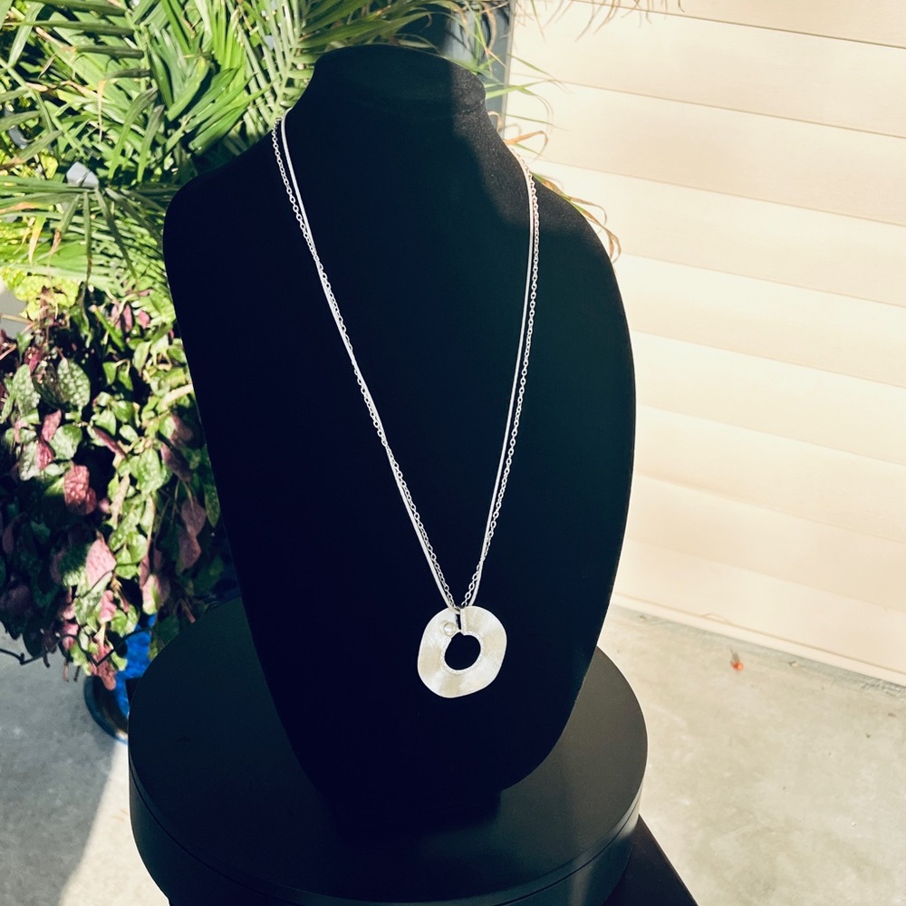 Silver and Pearl Pendant Necklace